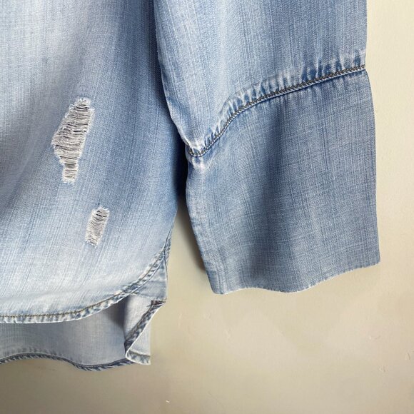 Chelsea & Violet | Chambray Distressed Button-Down Shirt | Size Medium Women's - Picture 9 of 16